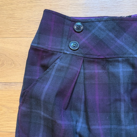 00’s dynamite plaid skirt - Picture 2 of 5